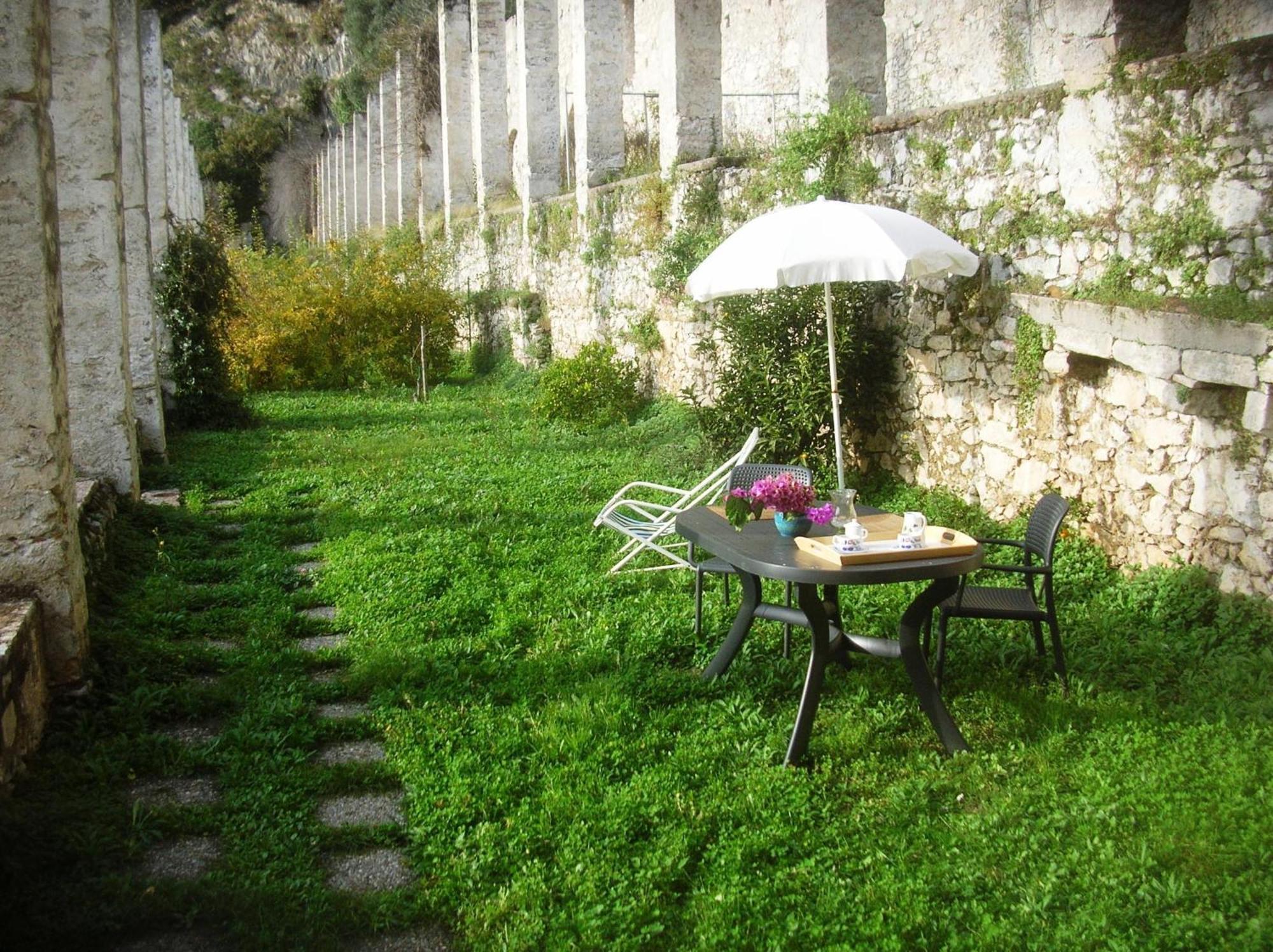 Pra De La Fam B&B Тиньяле Экстерьер фото
