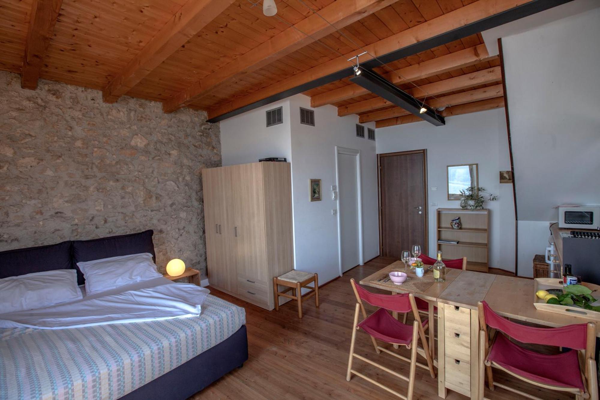 Pra De La Fam B&B Тиньяле Номер фото