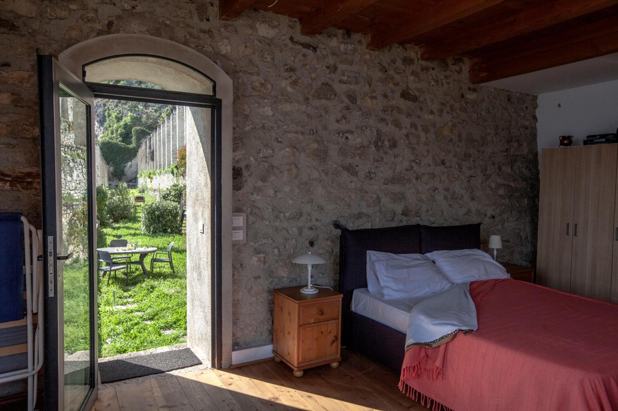 Pra De La Fam B&B Тиньяле Номер фото